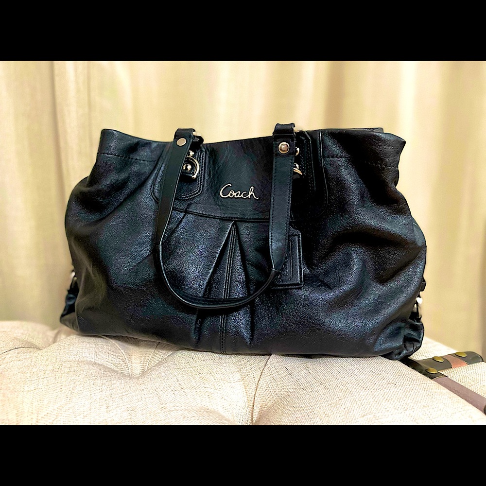 Coach Ashley tote, NWOT